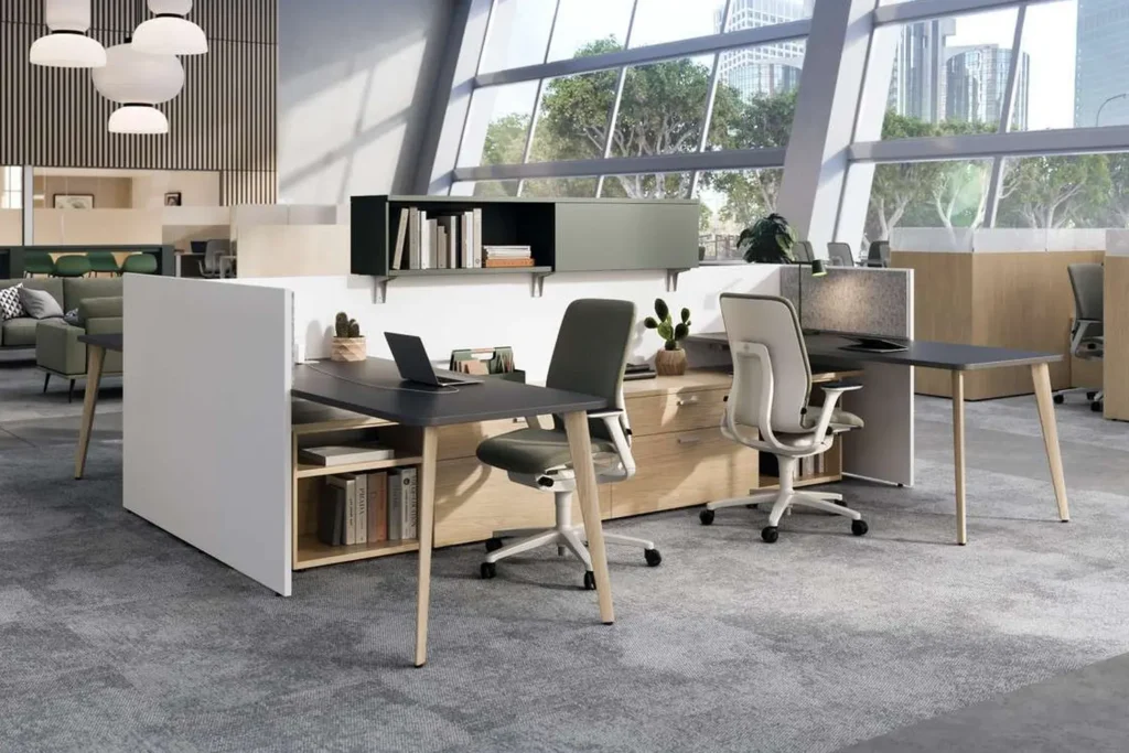 بزرگ‌ تر نشان دادن فضای کاری مدرن